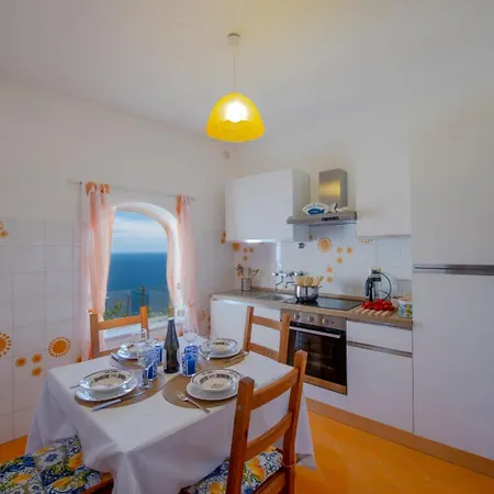 Mariantonietta-amalfi Coast Praiano